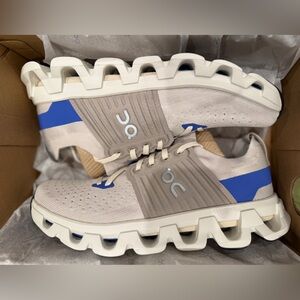 On Running Men's Shoes in Cream and Blue
